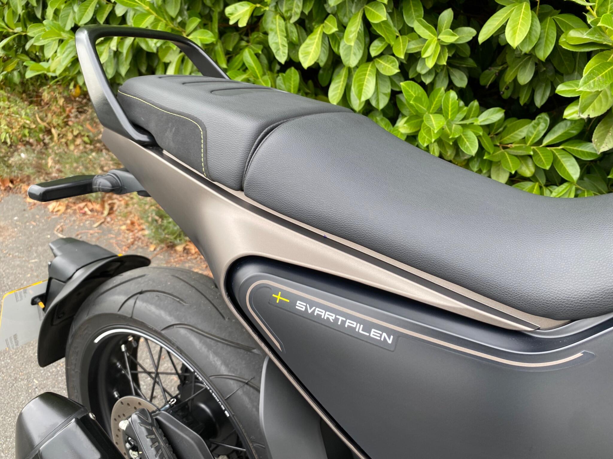 2022 72 Reg Husqvarna Svartpilen 401